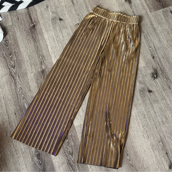 Amazon Pants - Amazon Gold Paneled Wide Leg Pants